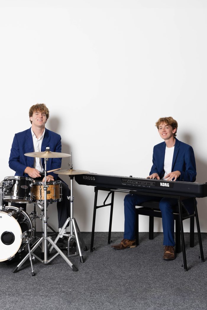 Jono & Sam